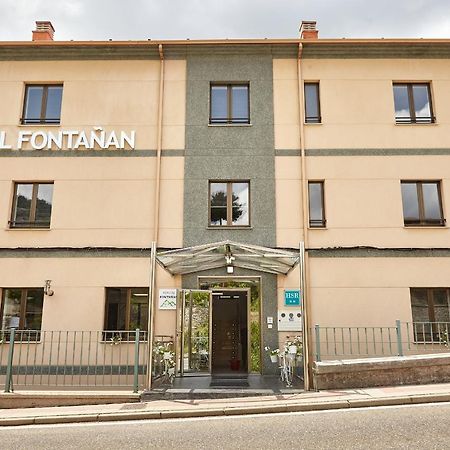 Hostal Fontanan La Pola de Gordon 外观 照片