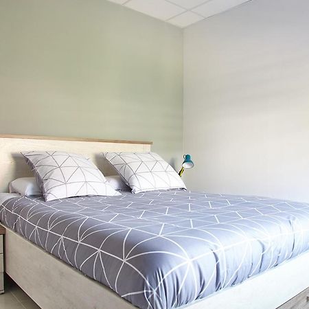 Hostal Fontanan La Pola de Gordon 外观 照片