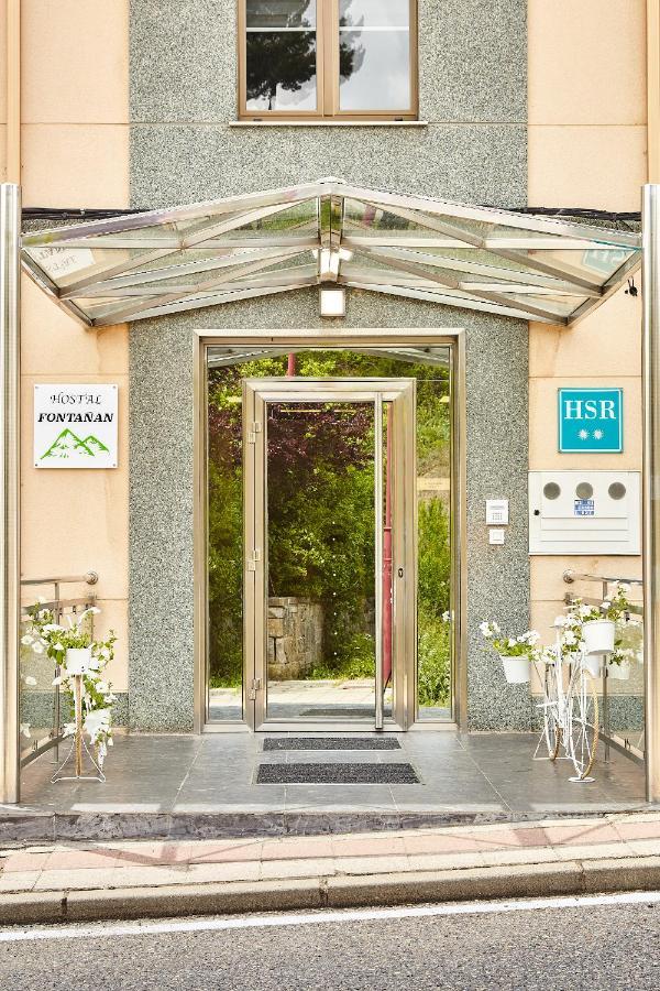 Hostal Fontanan La Pola de Gordon 外观 照片