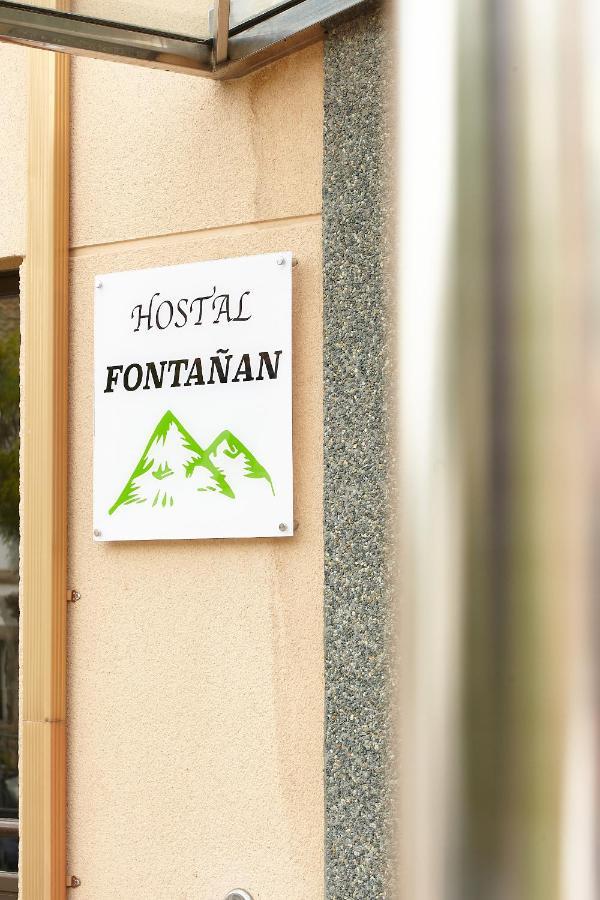 Hostal Fontanan La Pola de Gordon 外观 照片